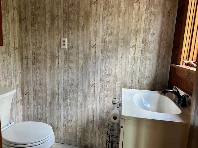163 Sawyer Mountain Road Limerick, ME 04048 - Photo 8 of 21 8 - Half Bath