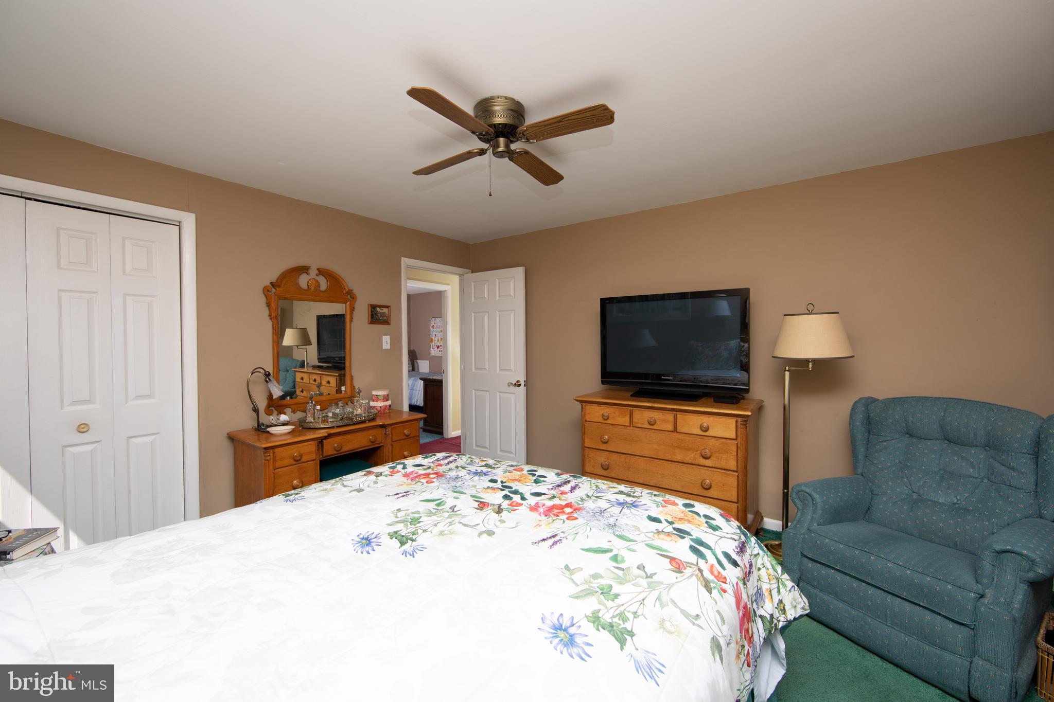 9 Holly Road Stratford, NJ 08084 - Photo 24 of 39