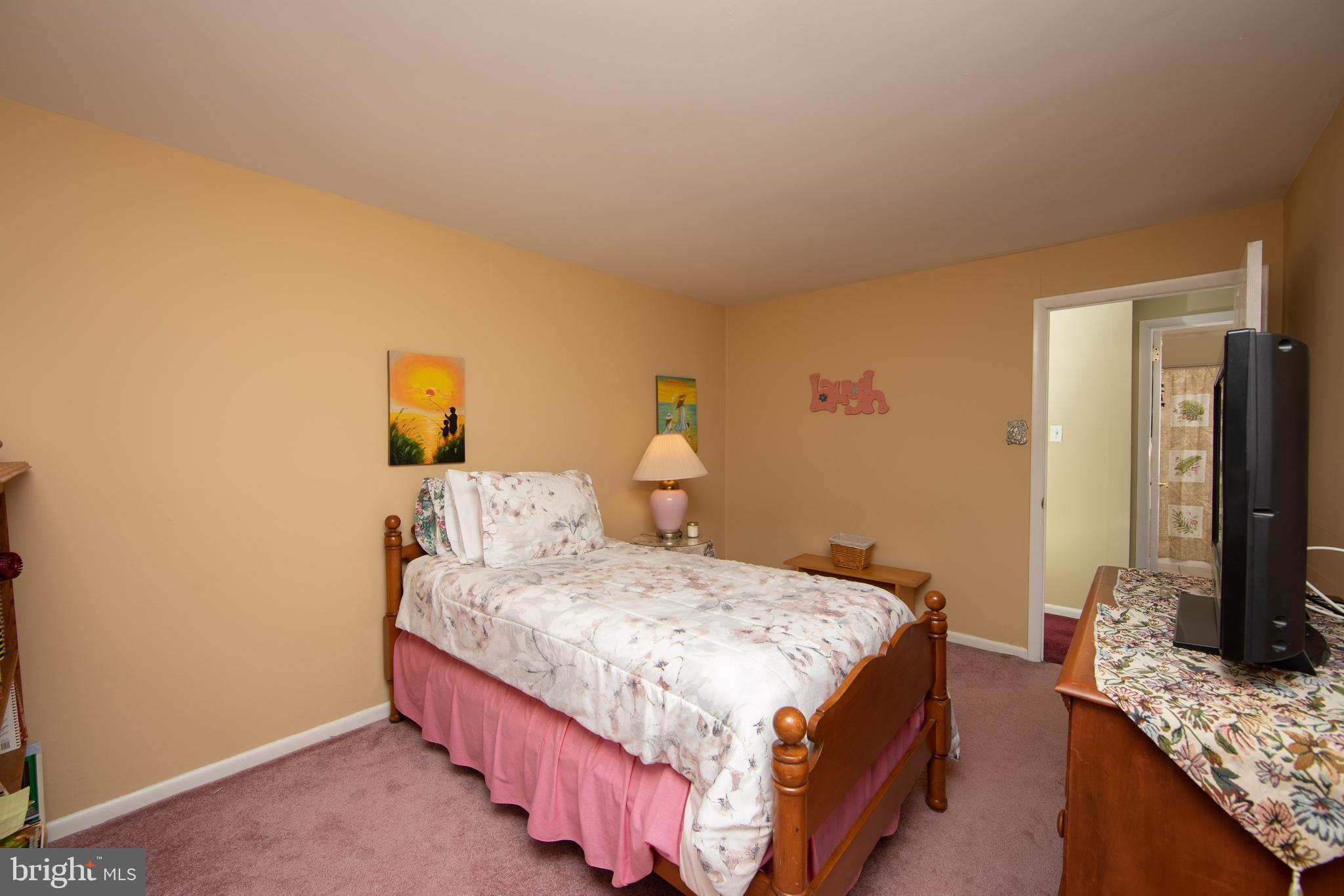 9 Holly Road Stratford, NJ 08084 - Photo 33 of 39