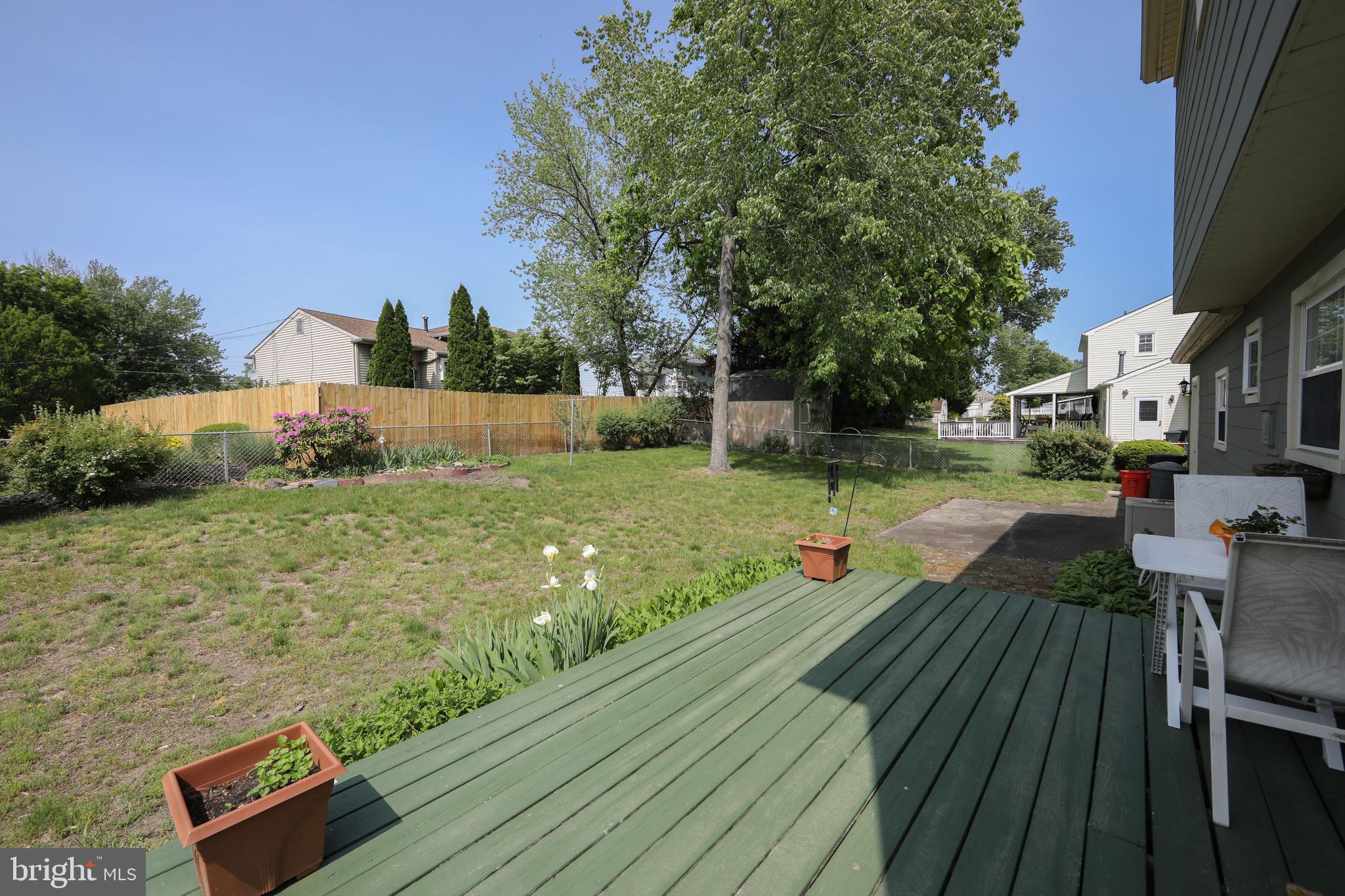 9 Holly Road Stratford, NJ 08084 - Photo 35 of 39