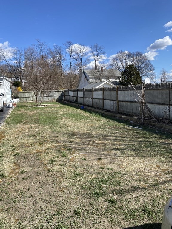 22 Grammont Road Worcester, MA 01607 - Photo 3 of 32 Gallery Image 3