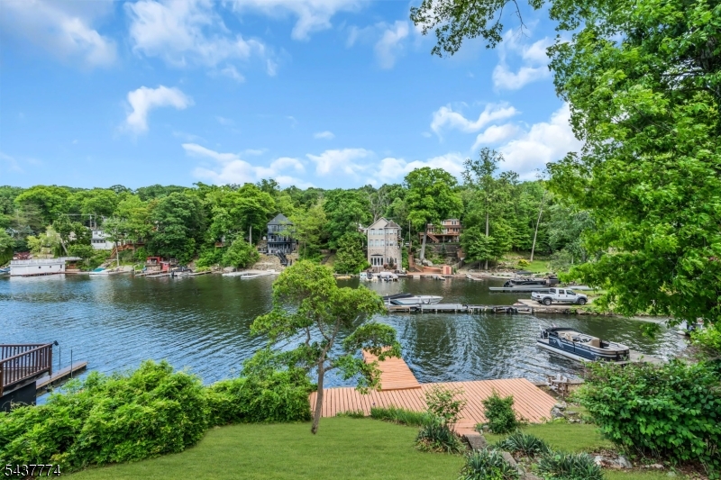 209 Squaw Trail Hopatcong, NJ 07821 - Photo 2 of 36