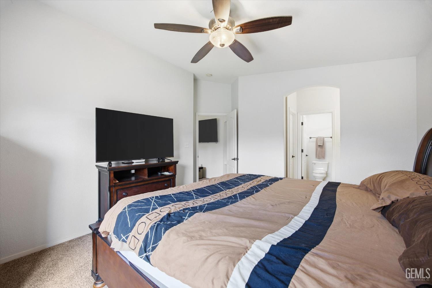 Undisclosed Address Bakersfield, CA 93313 - Photo 18 of 32
