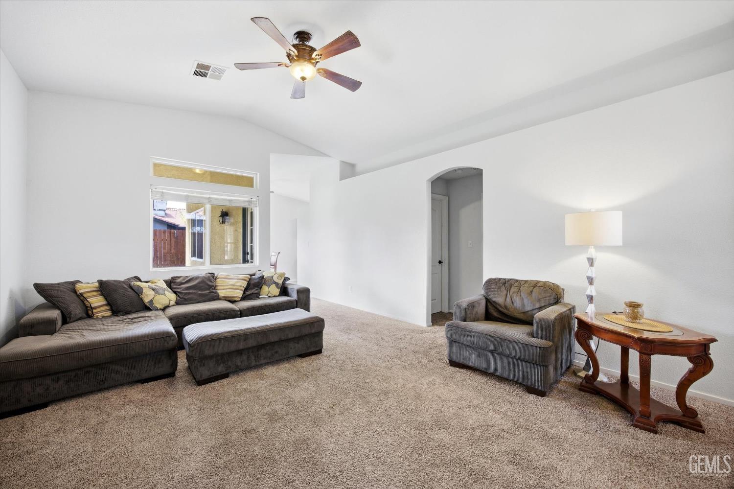 Undisclosed Address Bakersfield, CA 93313 - Photo 9 of 32