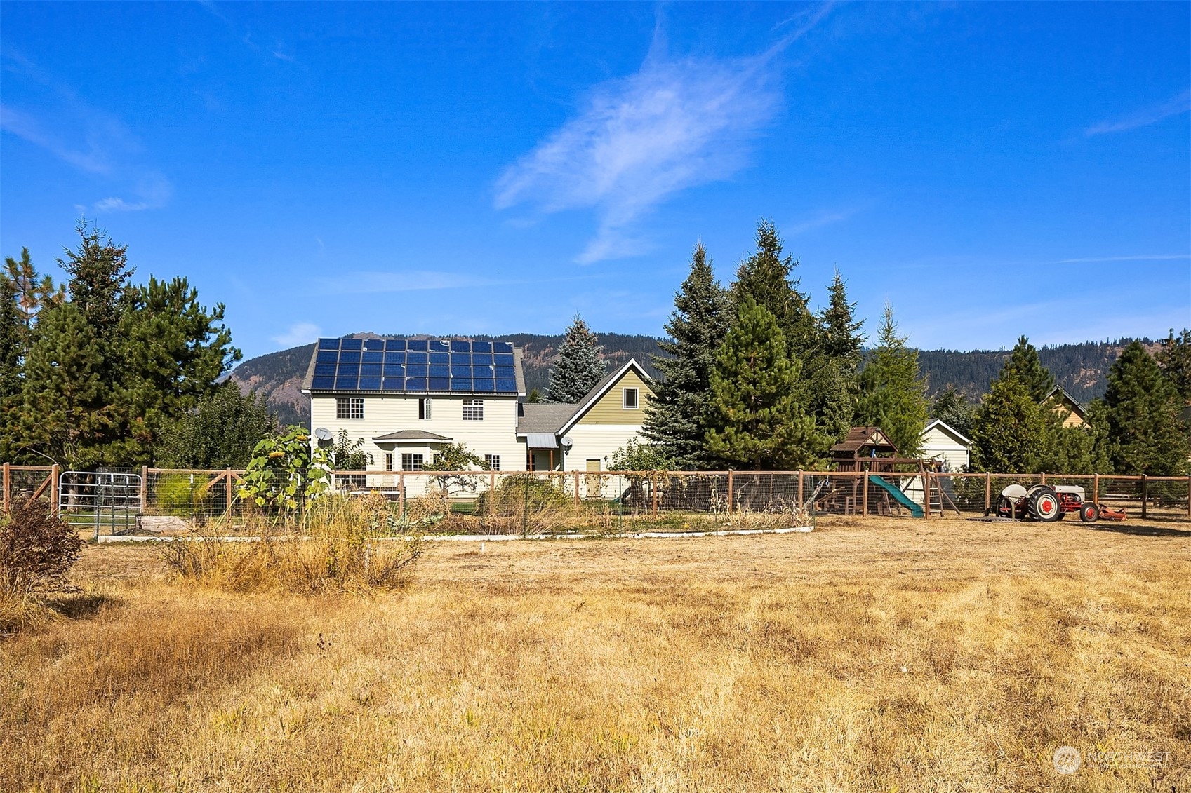 136 Old Cedars Road Cle Elum, WA 98922 - Photo 36 of 38 a view of swimming pool with outdoor seating
