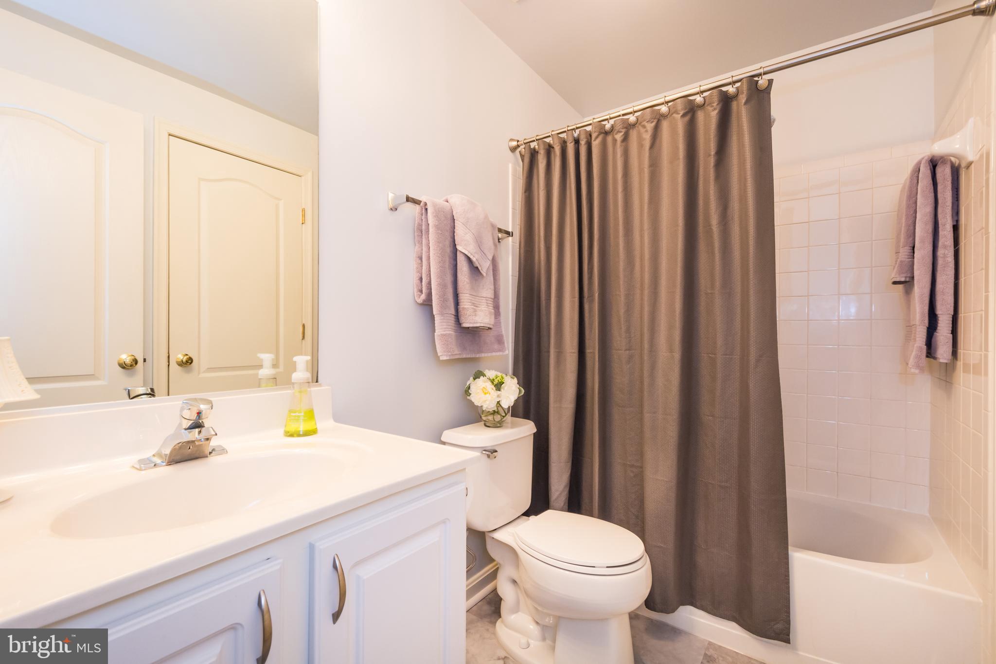 8100 Alan Tree Road Baltimore, MD 21237 - Photo 40 of 70 Full bath in basement.