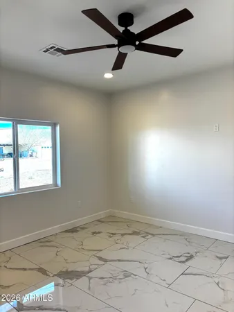 a view of a garage