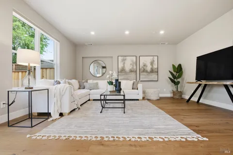 $2,100,000 | 47-49 Ursuline Road, Santa Rosa, CA 95403
