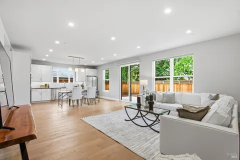 $2,100,000 | 47-49 Ursuline Road, Santa Rosa, CA 95403