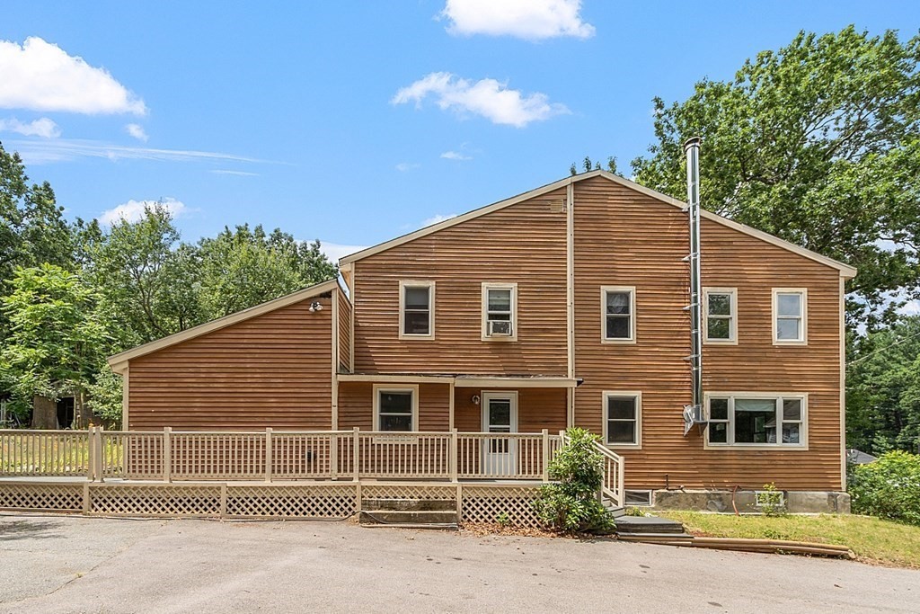 24 Moore Street Chelmsford, MA 01824 - Photo 1 of 42