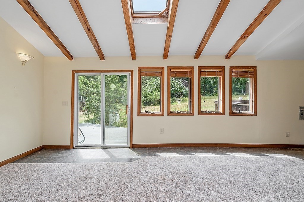 24 Moore Street Chelmsford, MA 01824 - Photo 25 of 42