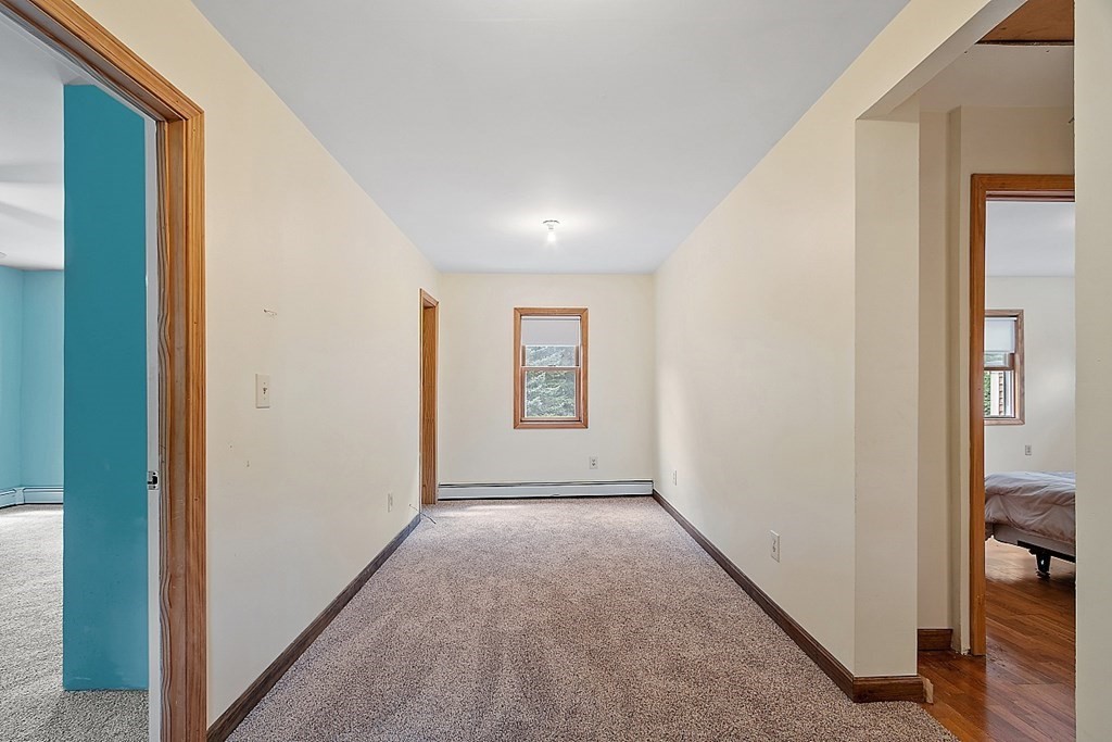 24 Moore Street Chelmsford, MA 01824 - Photo 7 of 42