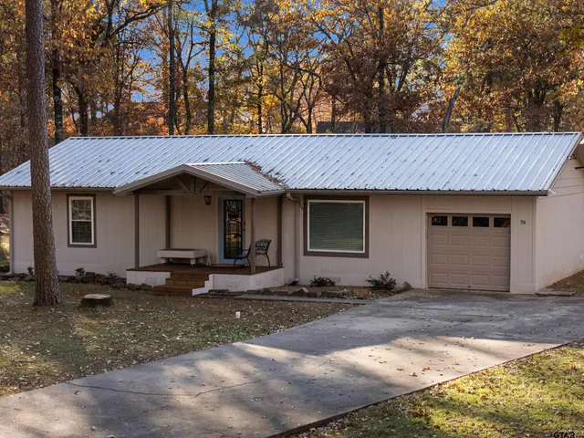 $331,300 | 38 Twisted Trail, Mount Vernon, TX 75457