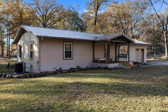 $331,300 | 38 Twisted Trail, Mount Vernon, TX 75457