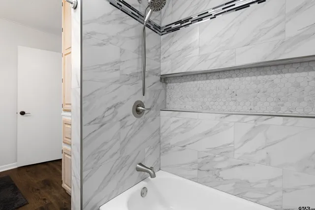 $331,300 | 38 Twisted Trail, Mount Vernon, TX 75457