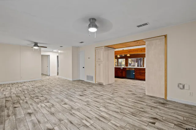 $331,300 | 38 Twisted Trail, Mount Vernon, TX 75457