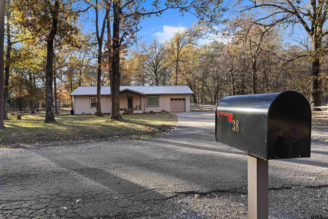 $331,300 | 38 Twisted Trail, Mount Vernon, TX 75457