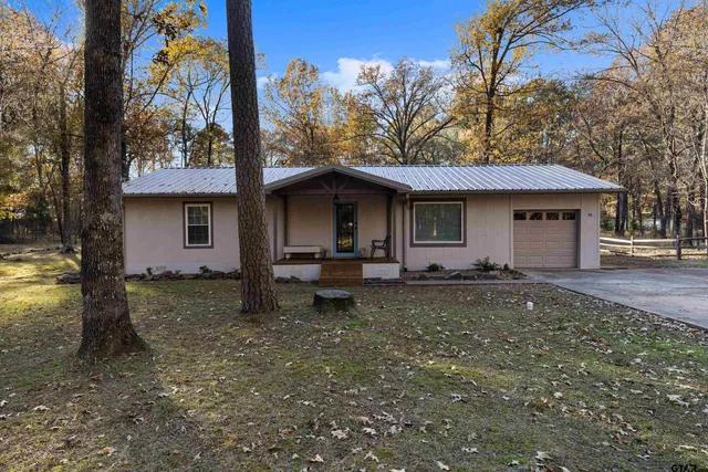 $331,300 | 38 Twisted Trail, Mount Vernon, TX 75457