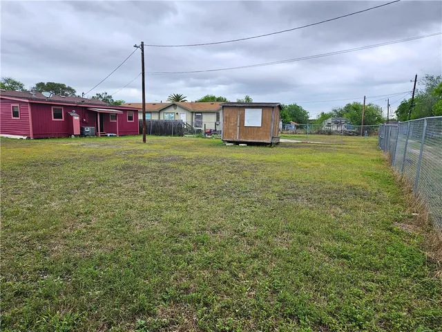 $158,000 | 612 E Avenue East, Robstown, TX 78380