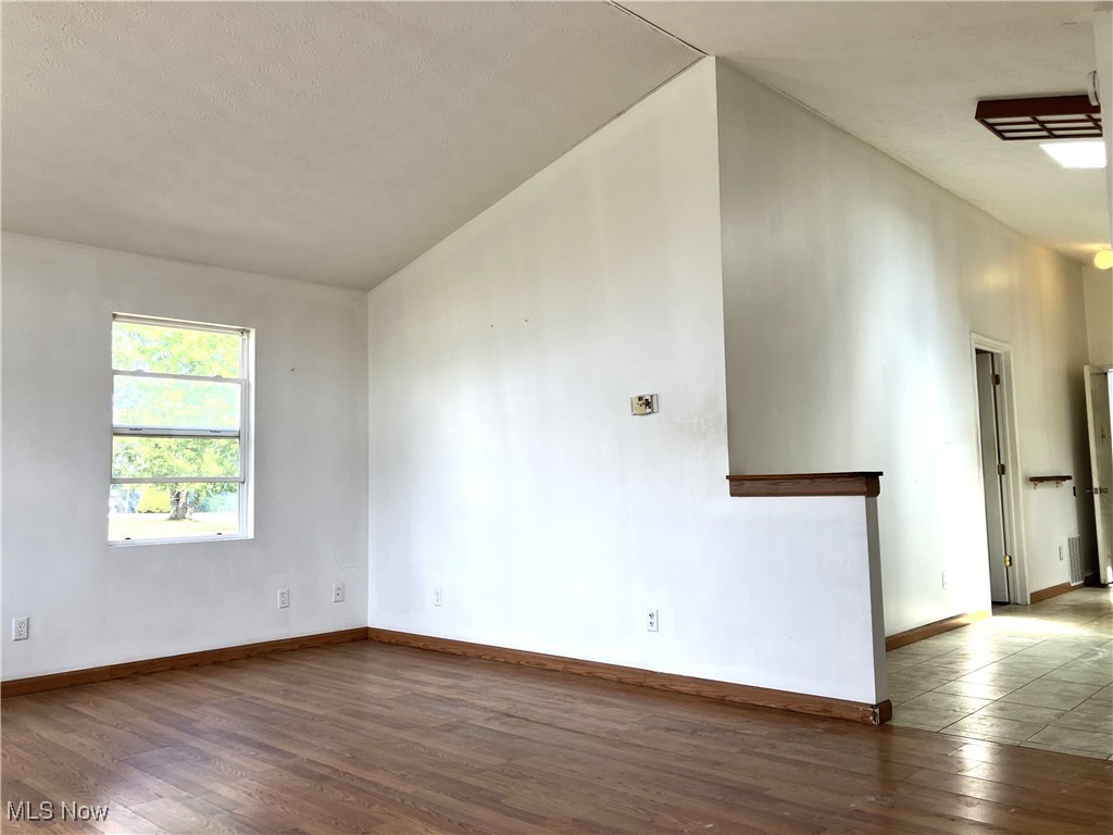 1015 Stroup Road Atwater, OH 44201 - Photo 39 of 43 Gallery Image 39