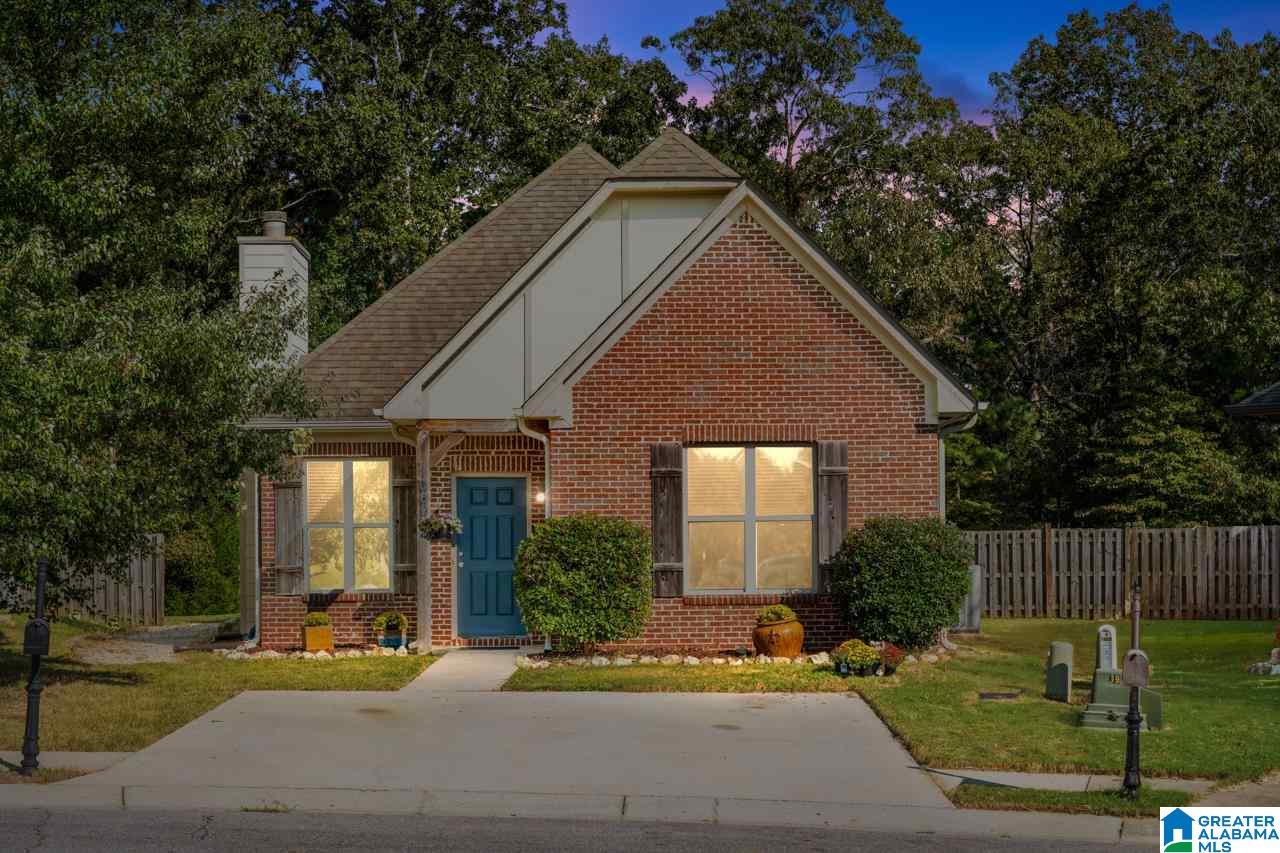 1069 Savannah Lane Calera, AL 35040 - Photo 1 of 35