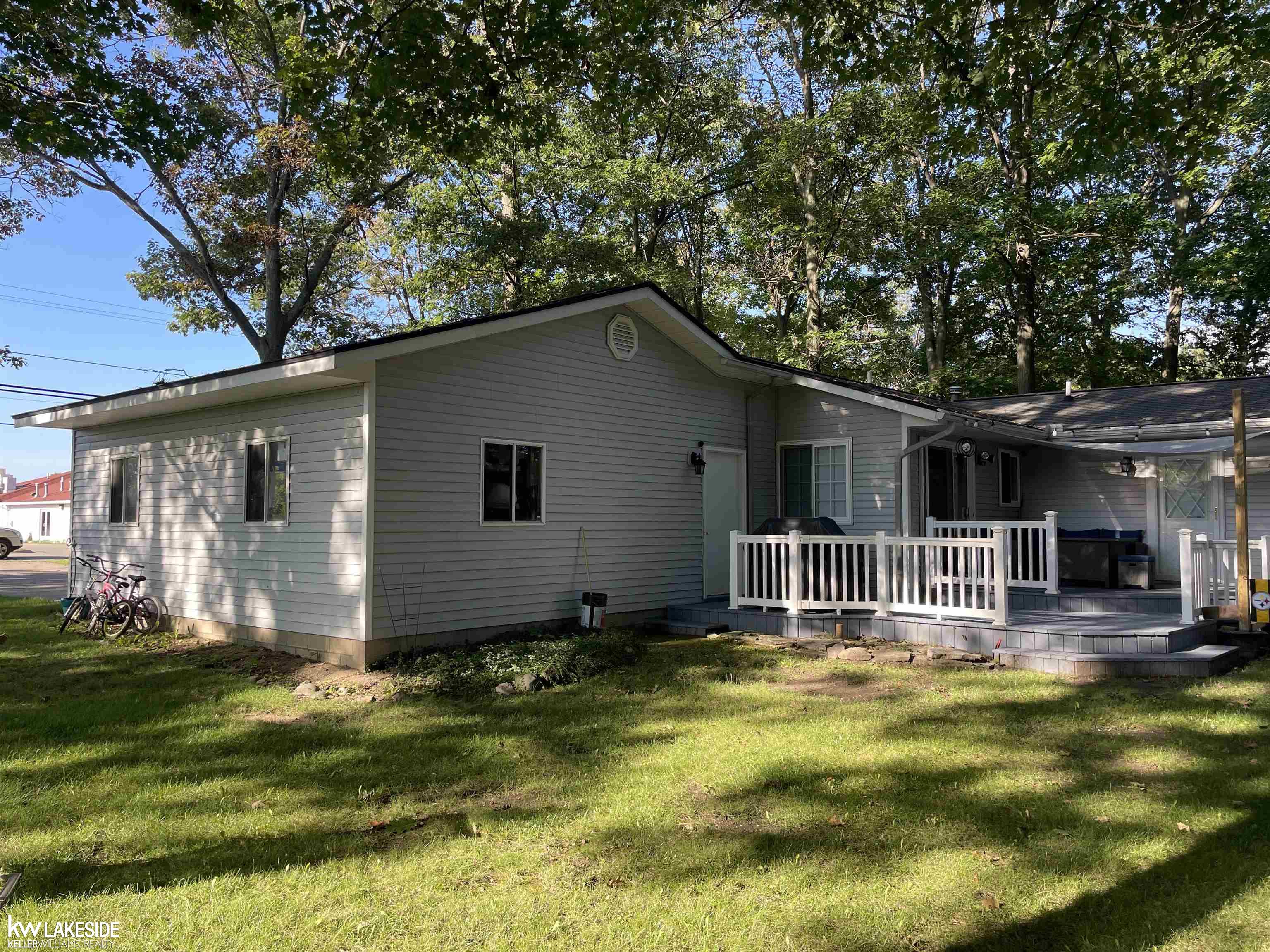 7942 Crescent Beach Road Pigeon, MI 48755 - Photo 4 of 25 50120267-3.JPG