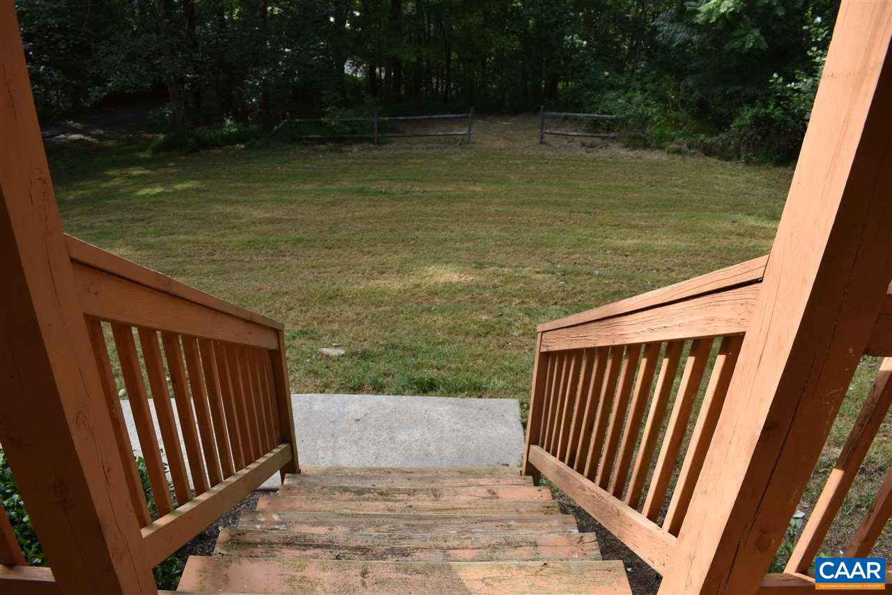 334 East Daffodil Road Ruckersville, VA 22968 - Photo 12 of 50 a view of a balcony with floor
