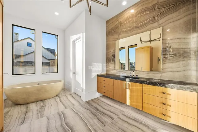 $4,499,950 | 207 Sunset Pt Trail, Heath, TX 75032