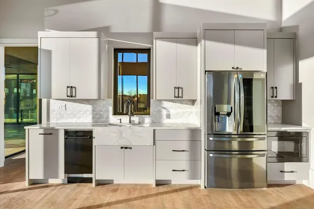 $4,499,950 | 207 Sunset Pt Trail, Heath, TX 75032