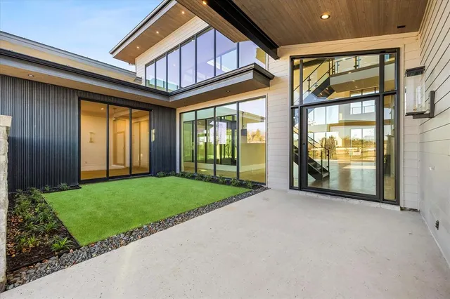 $4,499,950 | 207 Sunset Pt Trail, Heath, TX 75032