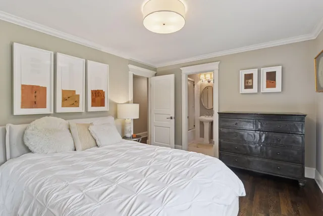 $2,825,000 | 20715 Linwood Road, Deephaven, MN 55331