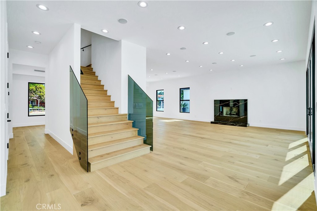 13838 Milbank Street Sherman Oaks, CA 91423 - Photo 18 of 57 a view of a hallway with staircase