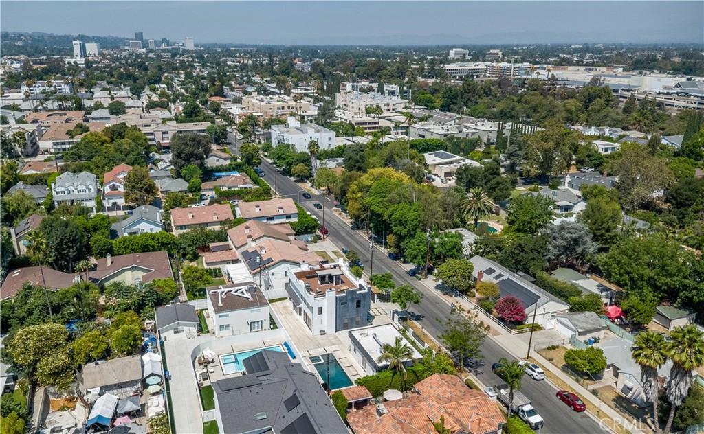 13838 Milbank Street Sherman Oaks, CA 91423 - Photo 57 of 57 an aerial view of multiple house