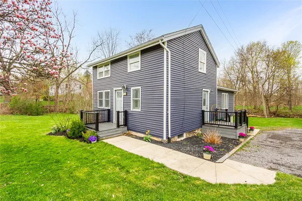 $219,900 | 7505 East Main Street, Lima, NY 14485