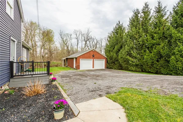 $219,900 | 7505 East Main Street, Lima, NY 14485