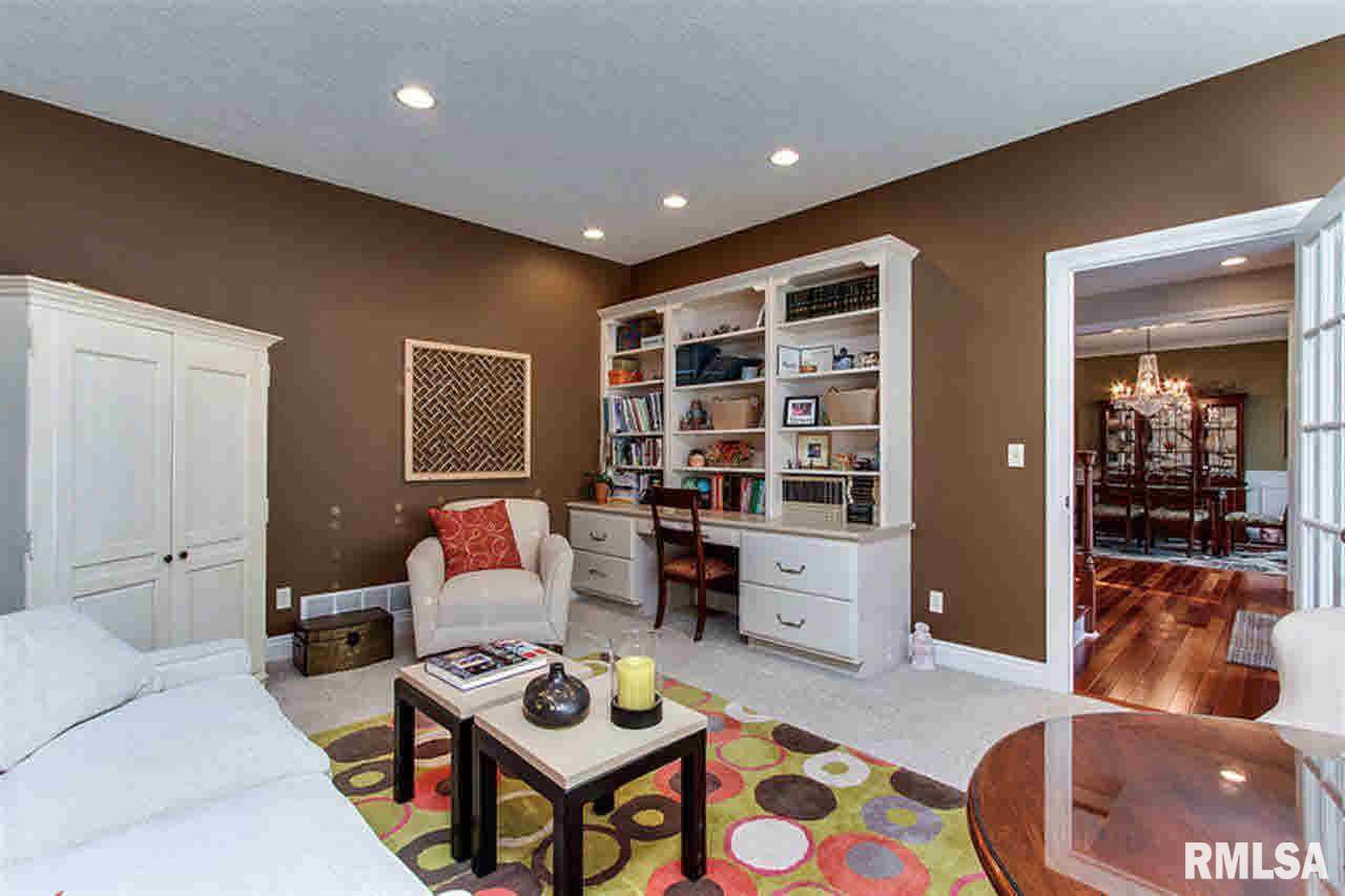 6659 Eagle Ridge Road Bettendorf, IA 52722 - Photo 5 of 24 Gallery Image 5