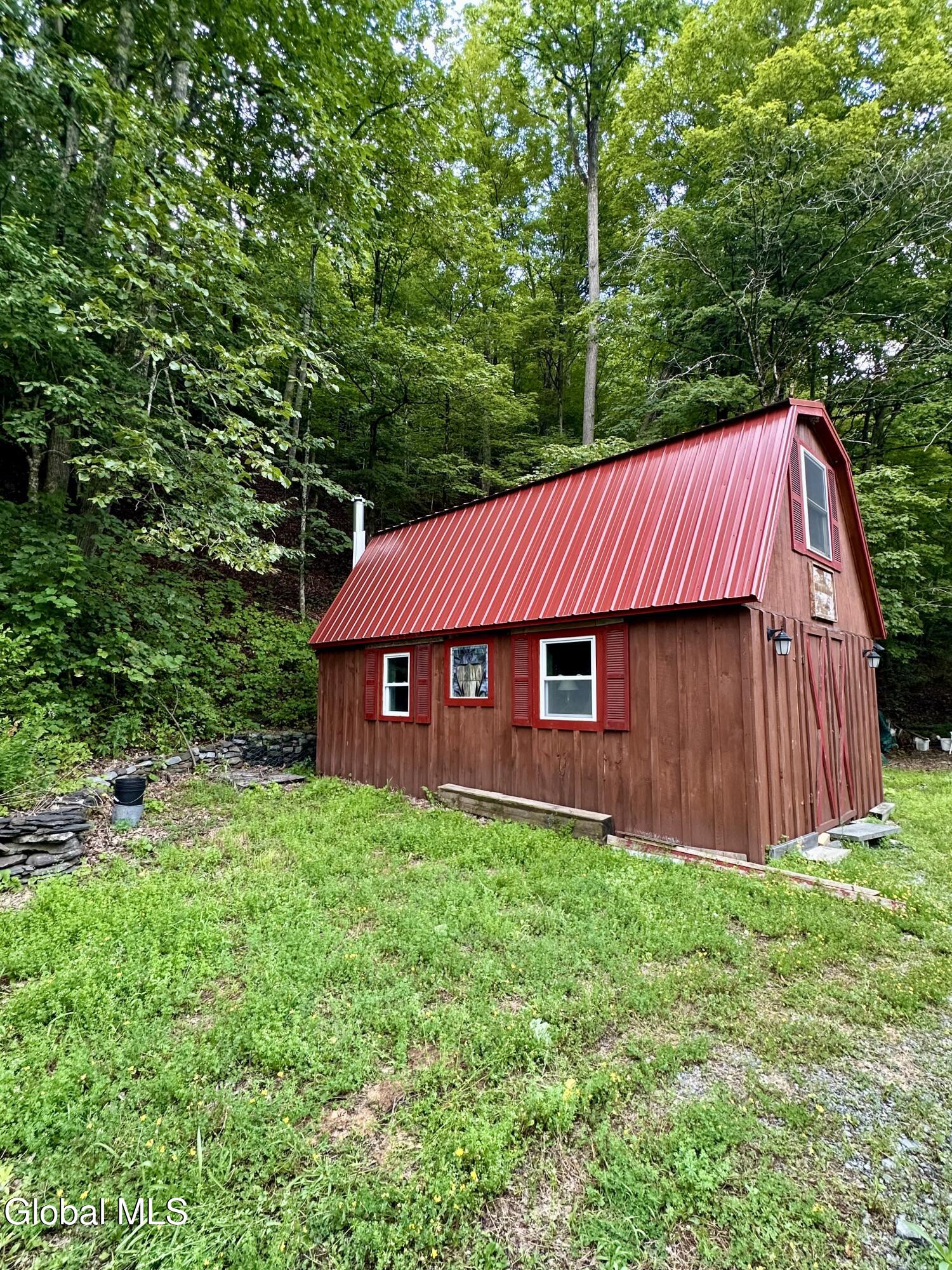 1166 Hauverville Road Middleburgh, NY 12122 - Photo 6 of 16 IMG_6111