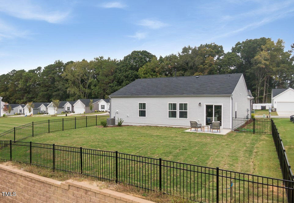 713 Hough Pond Lane, Unit BECKHAM Fuquay-Varina, NC 27526 - Photo 29 of 35 image (27)