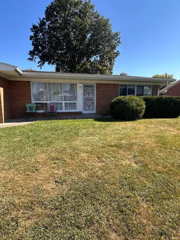 $157,900 | 1220 Meadowbrook Drive, Kokomo, IN 46902