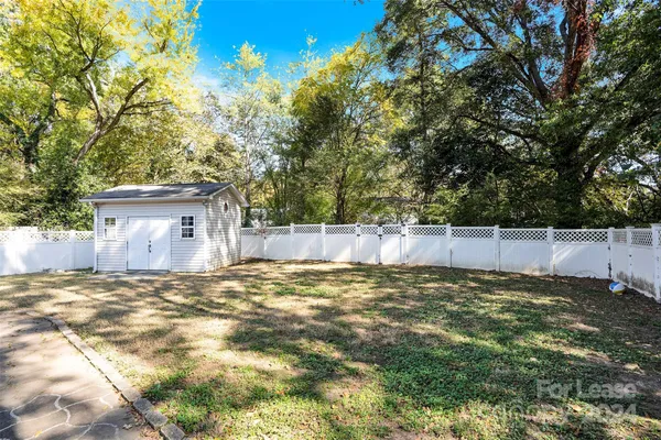 $6,000 | 7314 Brigmore Drive, Charlotte, NC 28226