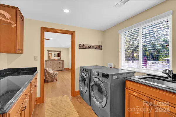 $6,000 | 7314 Brigmore Drive, Charlotte, NC 28226