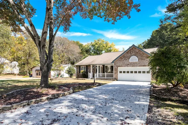 $6,000 | 7314 Brigmore Drive, Charlotte, NC 28226