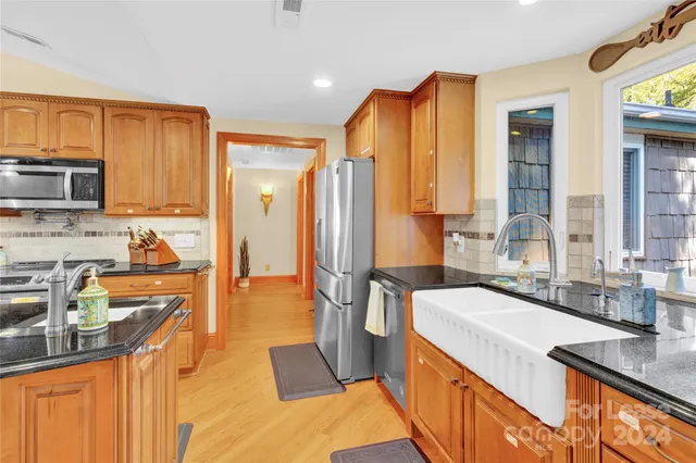 $6,000 | 7314 Brigmore Drive, Charlotte, NC 28226