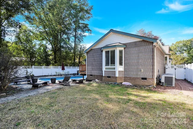 $6,000 | 7314 Brigmore Drive, Charlotte, NC 28226