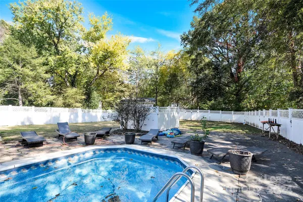 $6,000 | 7314 Brigmore Drive, Charlotte, NC 28226