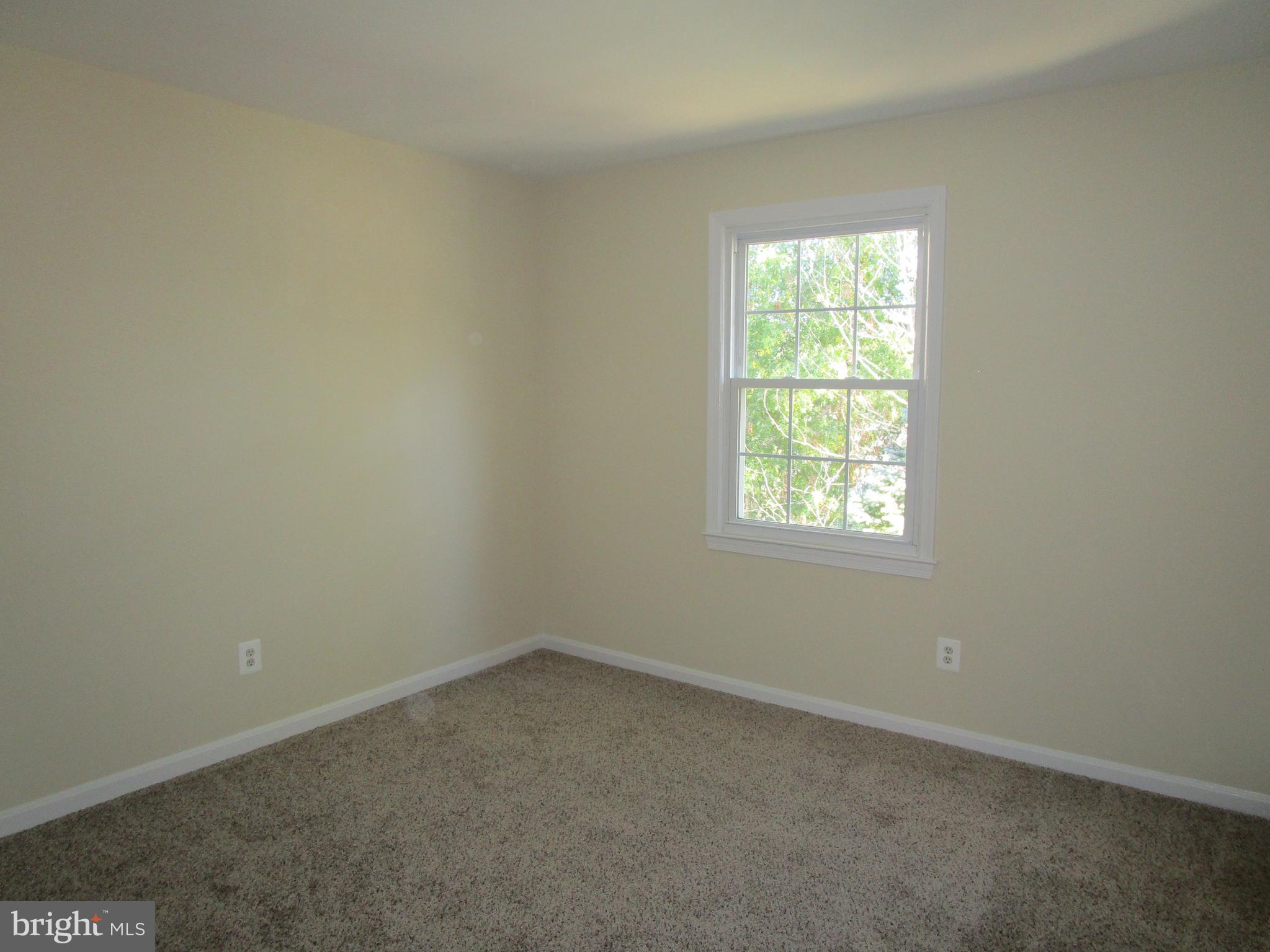 77 Oak Shade Road Gaithersburg, MD 20878 - Photo 14 of 22 Gallery Image 14