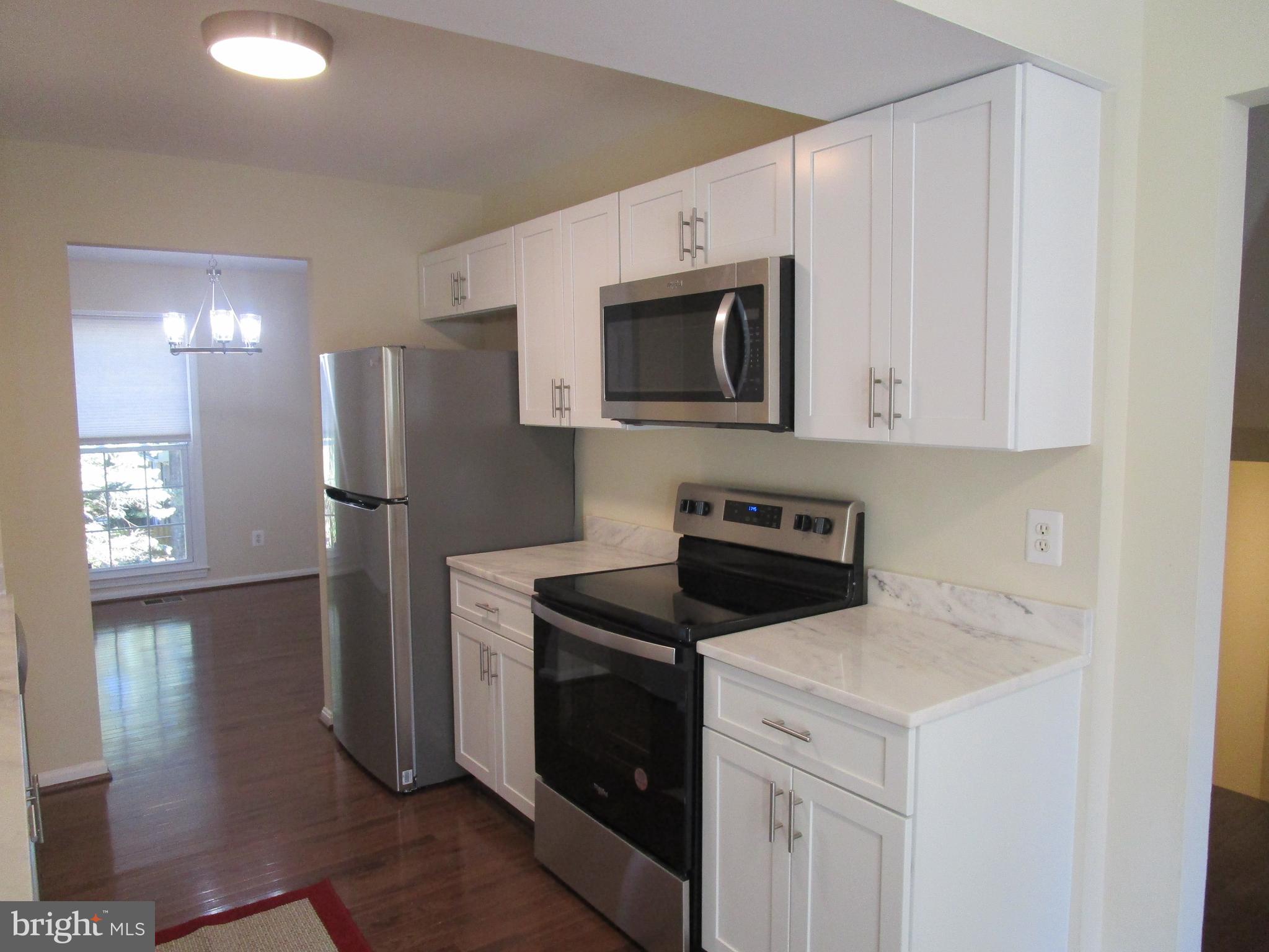 77 Oak Shade Road Gaithersburg, MD 20878 - Photo 3 of 22 Gallery Image 3