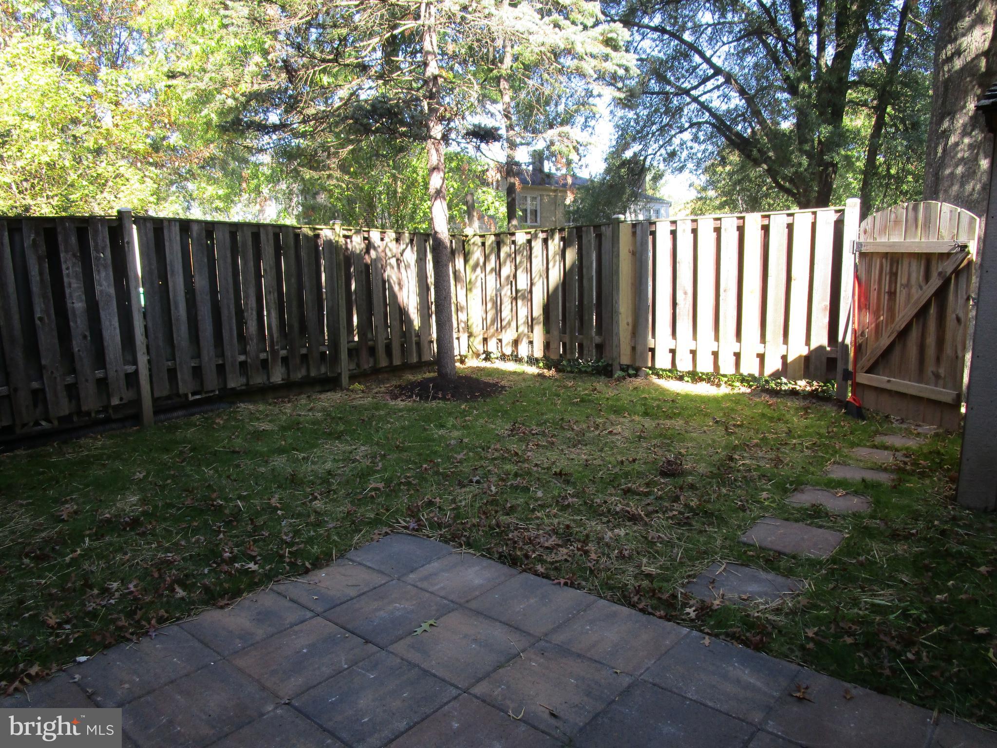 77 Oak Shade Road Gaithersburg, MD 20878 - Photo 21 of 22 Gallery Image 21