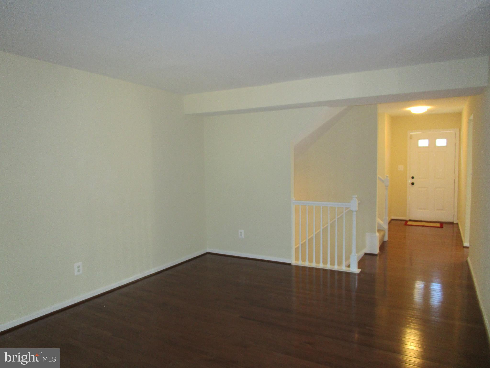 77 Oak Shade Road Gaithersburg, MD 20878 - Photo 6 of 22 Gallery Image 6
