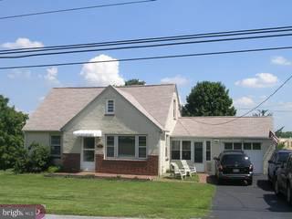 13 Rock Raymond Road Downingtown, PA 19335 - Photo 1 of 6 Gallery Image 1